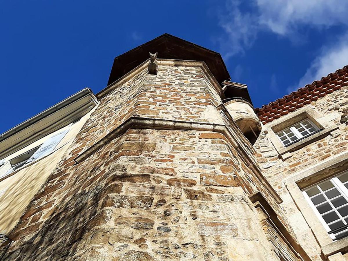 Maison Au Loup - Superbe Ancien Hotel Particulier Du Xvie Siecle Au Coeur De La Vieille Ville Du Puy Le Puy-en-Velay Exterior foto
