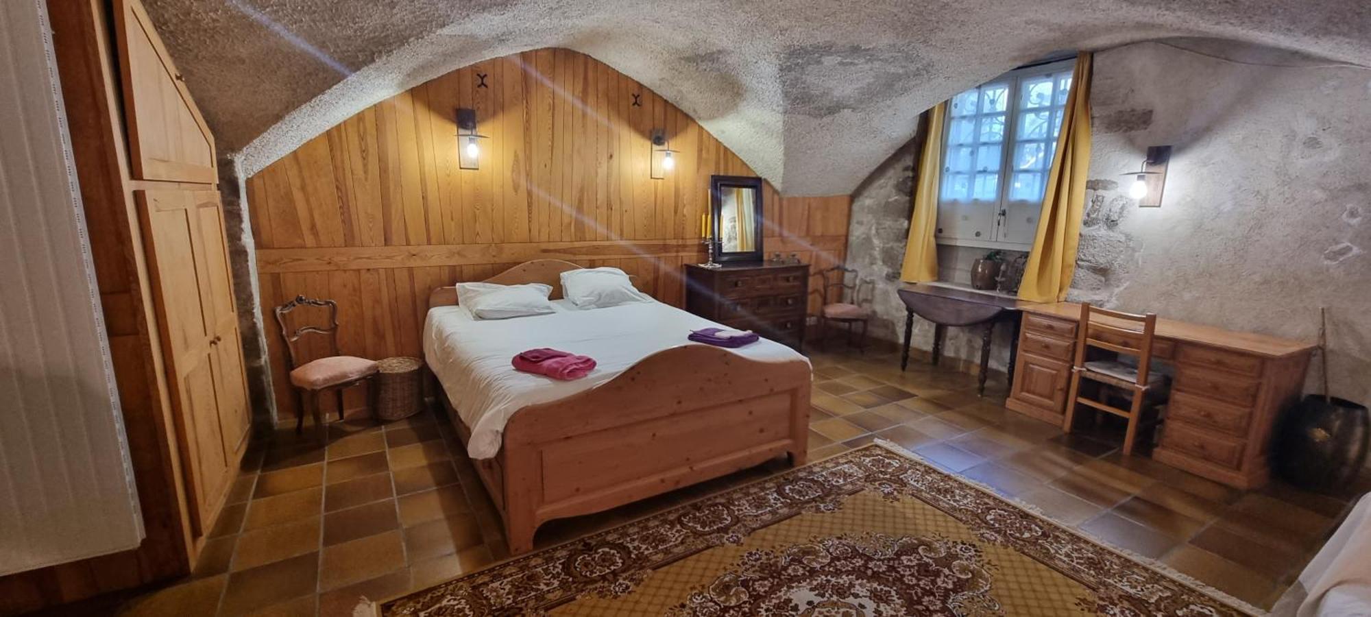 Maison Au Loup - Superbe Ancien Hotel Particulier Du Xvie Siecle Au Coeur De La Vieille Ville Du Puy Le Puy-en-Velay Exterior foto